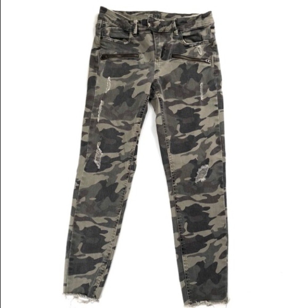 ⚡️ZARA CAMO SKINNY JEANS👖💚
